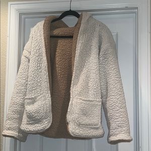Reversible urban outfitters Sherpa jacket